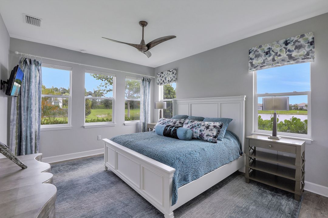 14684 Tropical Dr, Naples, FL 34114