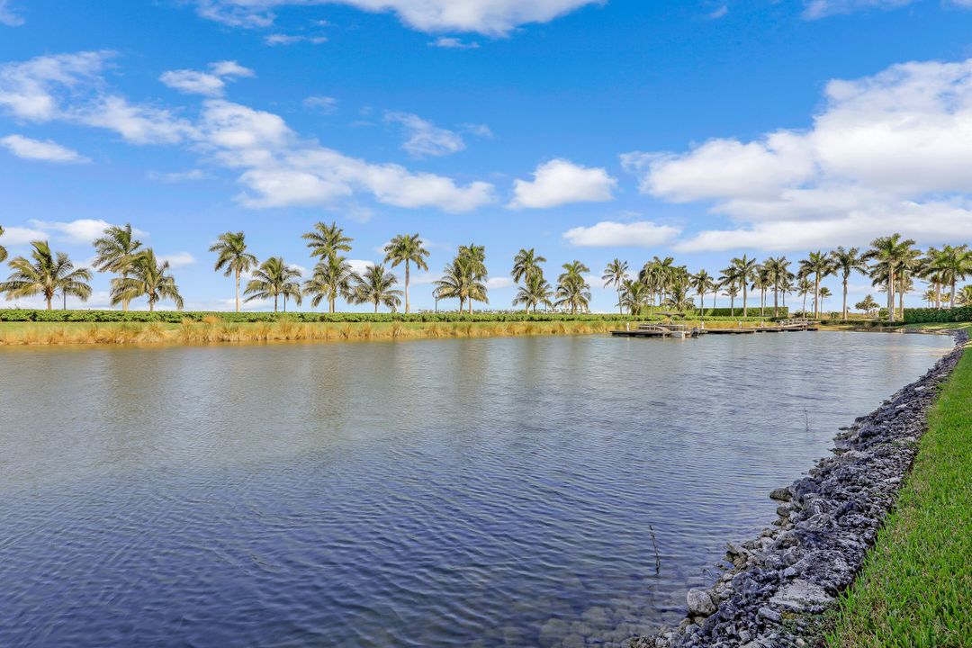 11010 Via Tuscany Ln #101, Miromar Lakes, FL 33913