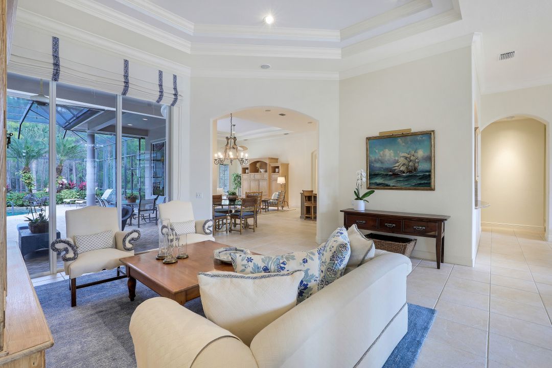 9321 Lakebend Preserve Ct, Bonita Springs, FL 34135