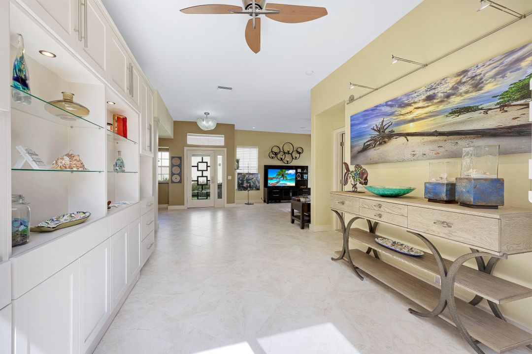 13461 Bridgeford Ave, Bonita Springs, FL 34135