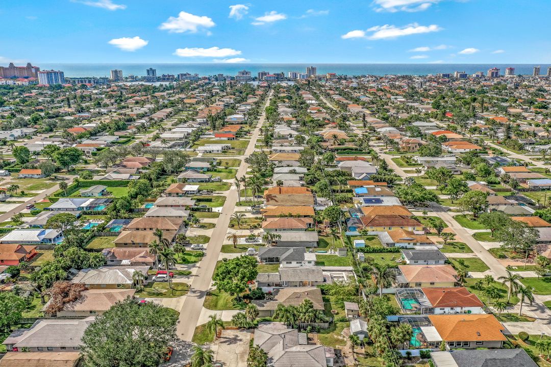 749 97th Ave N, Naples, FL 34108