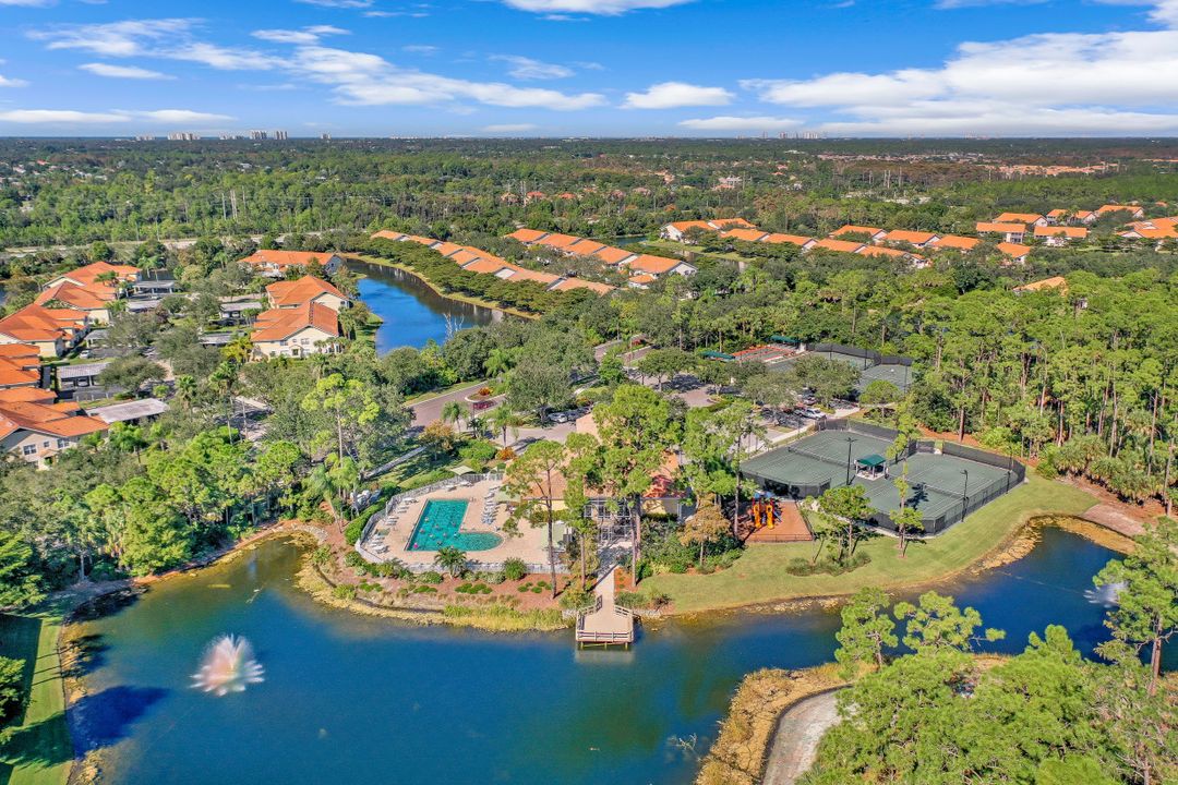 5060 Cedar Springs Dr #102, Naples, FL 34110