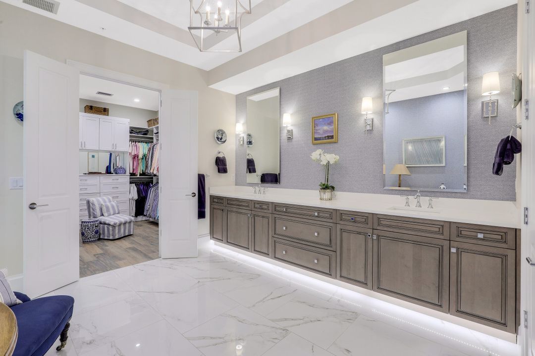 16340 Corsica Way #202, Naples, FL 34110