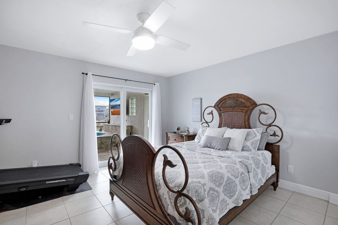 767 Amber Dr, Marco Island, FL 34145