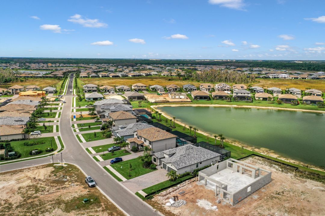 17484 Ashcomb Way, Estero, FL 33928