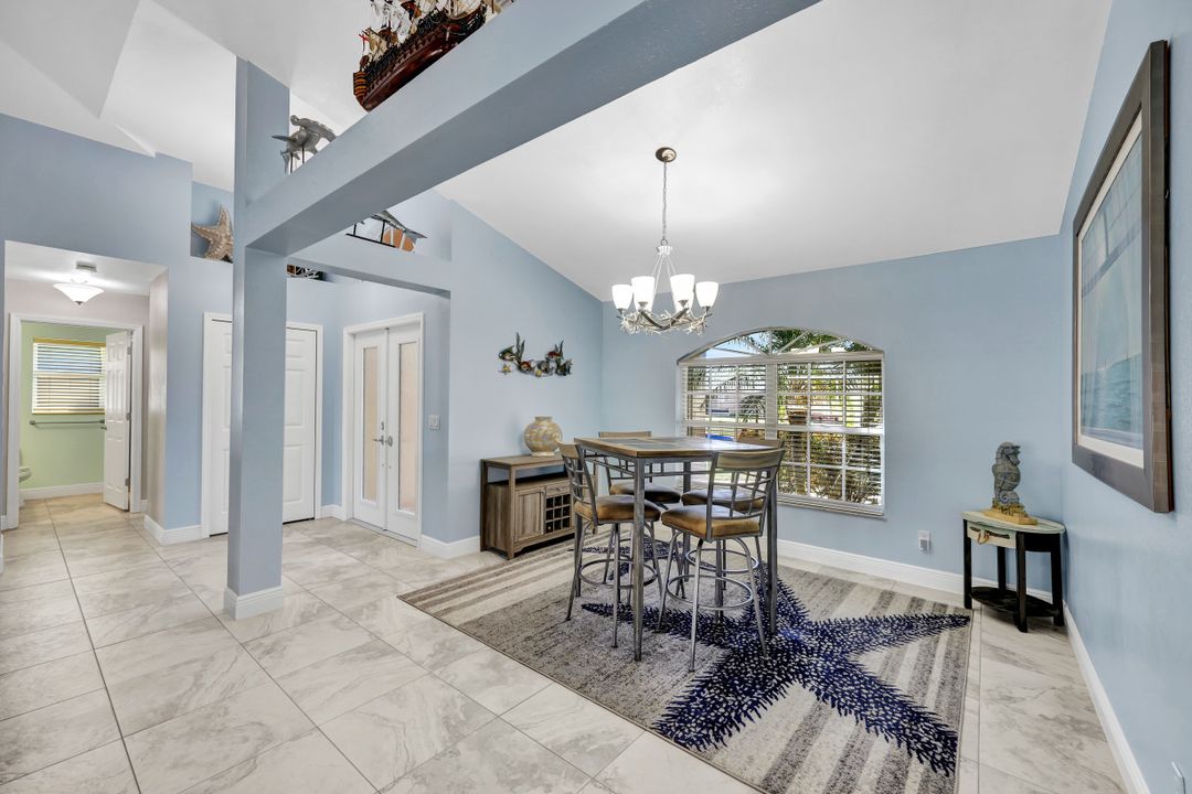 4109 SW 5th Pl, Cape Coral, FL 33914