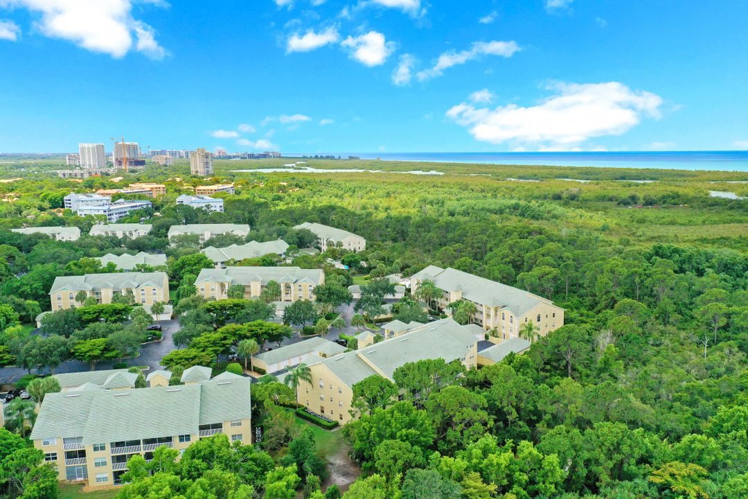 15505 Cedarwood Ln #204, Naples, FL 34110