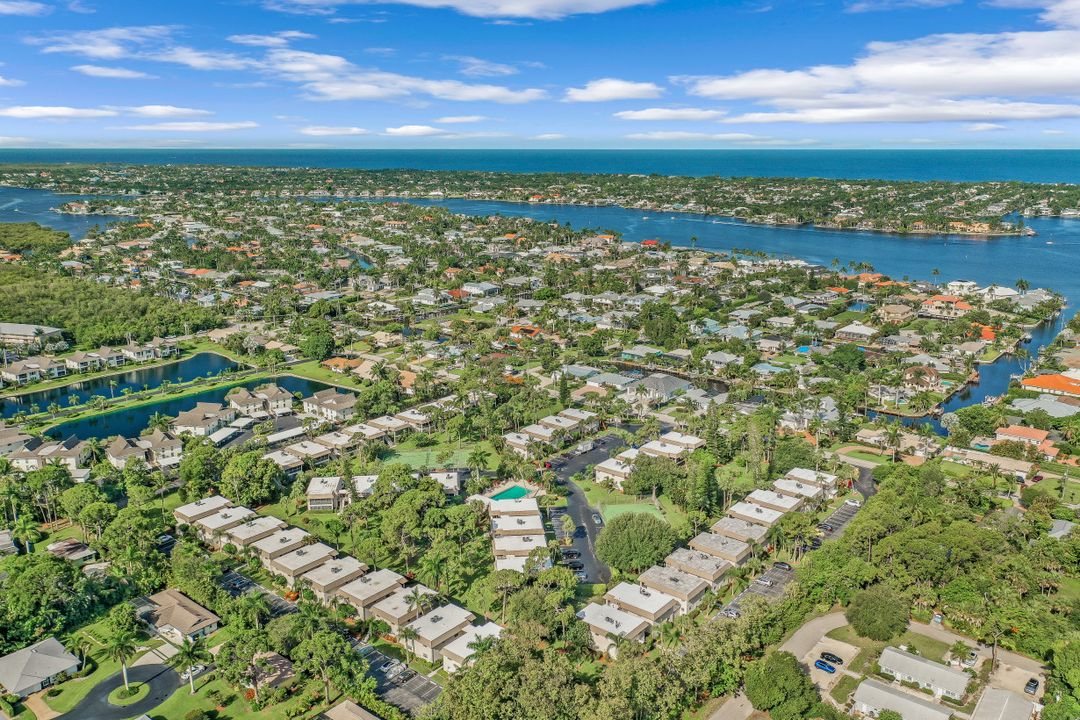 1549 Sandpiper St #92, Naples, FL 34102