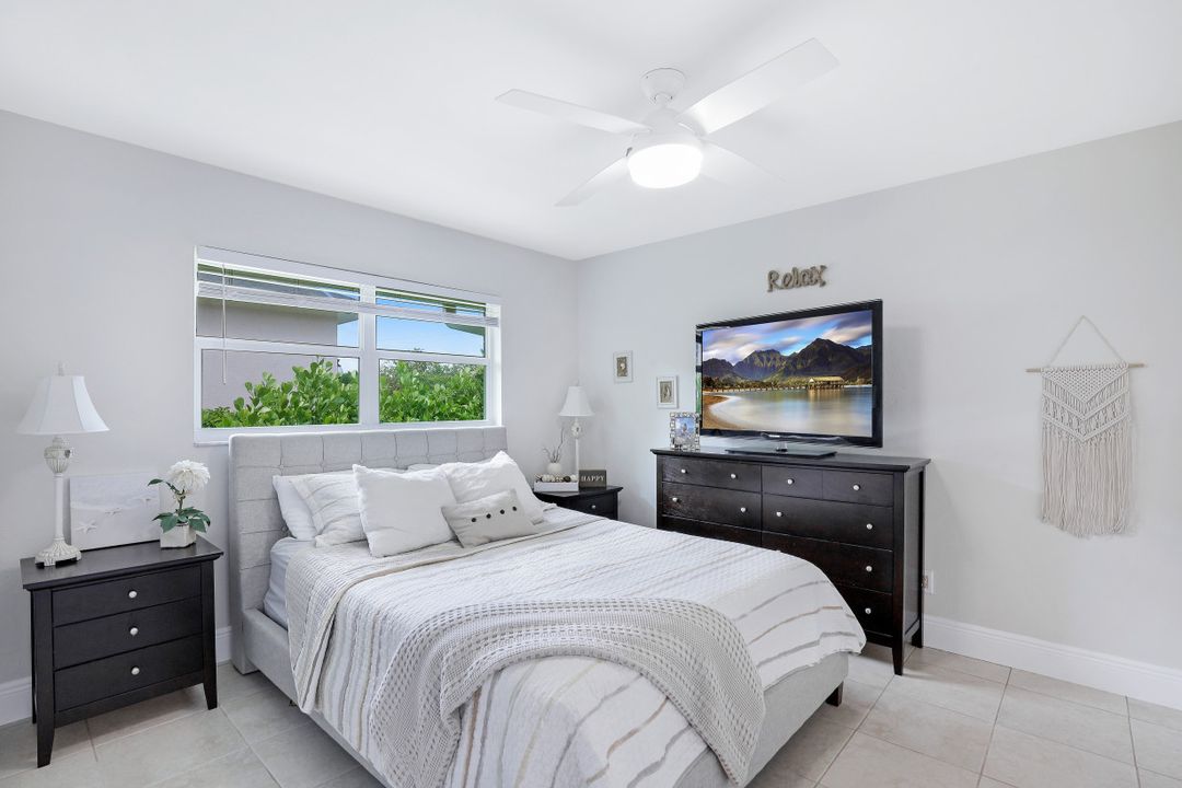 767 Amber Dr, Marco Island, FL 34145