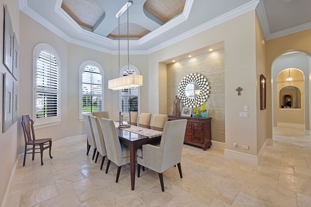 9360 Vittoria Ct, Fort Myers, FL 33912