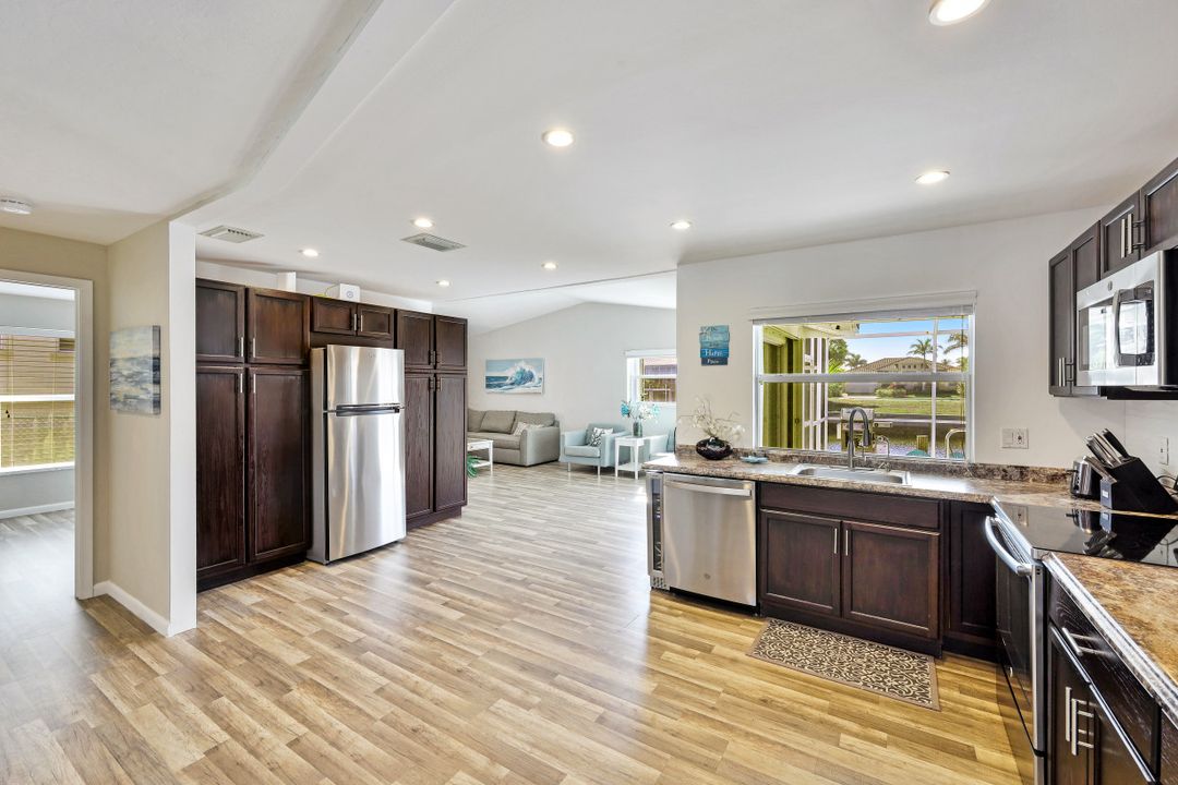 799 Caribbean Ct, Marco Island, FL 34145