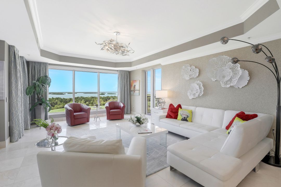 4951 Bonita Bay Blvd #704, Bonita Springs, FL 34134