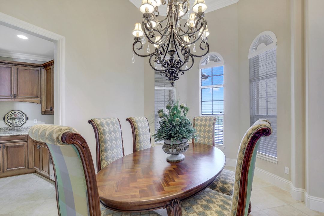 1404 Butterfield Ct, Marco Island, FL 34145