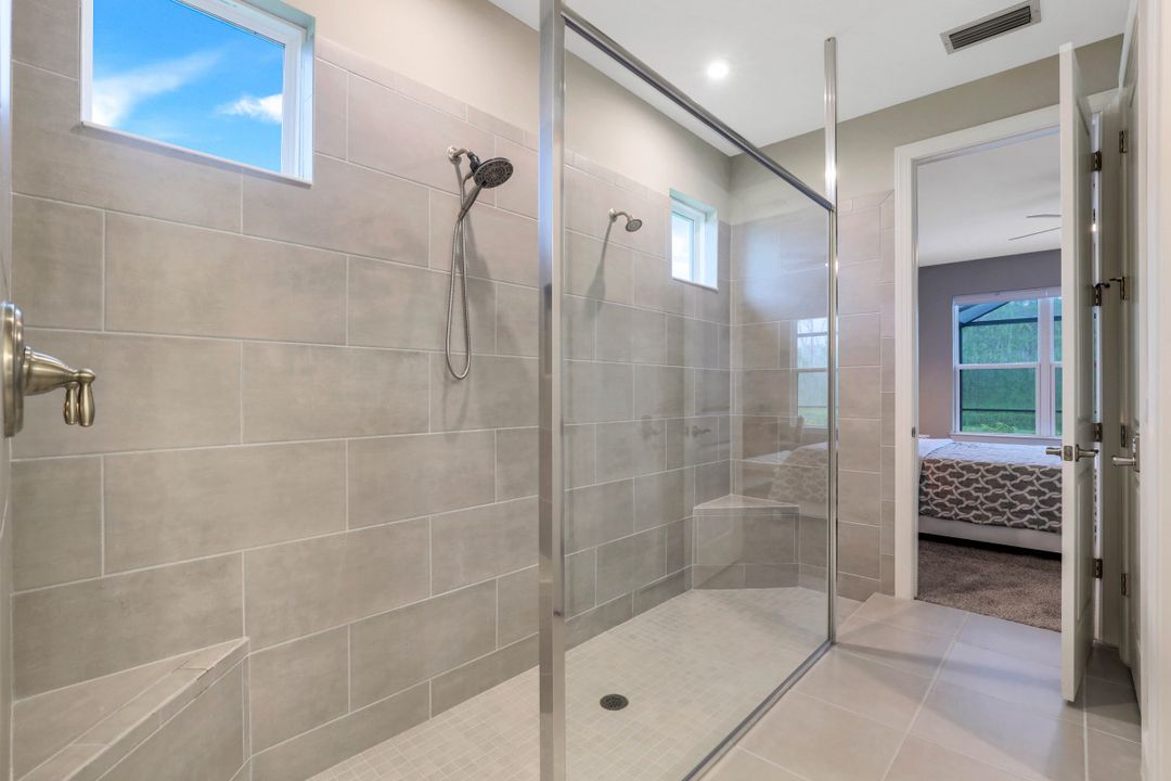 19595 Estero Pointe Ln, Fort Myers, FL 33908