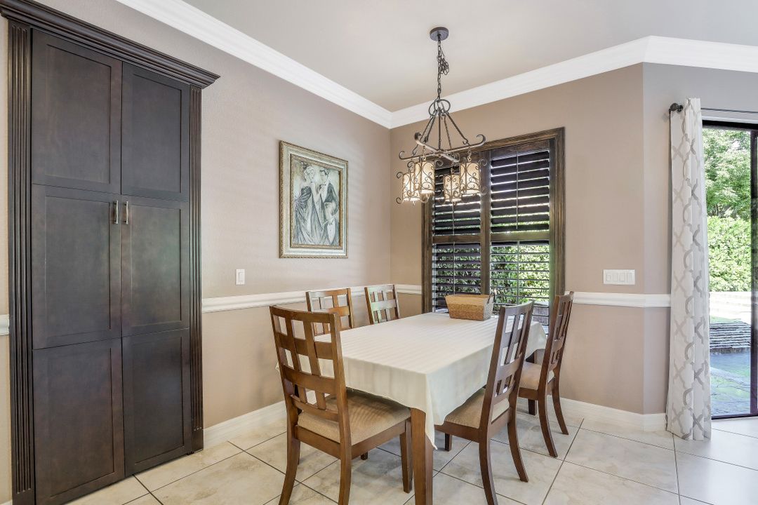 3407 Pacific Dr, Naples, FL 34119