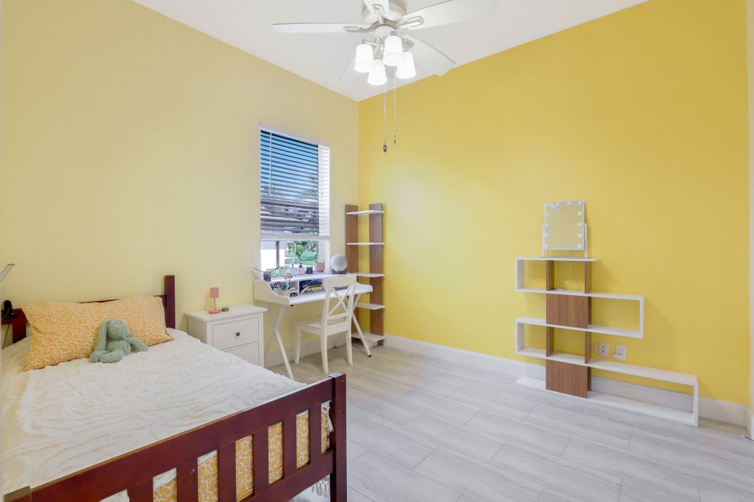 118 NE 21st Ave, Cape Coral, FL 33909