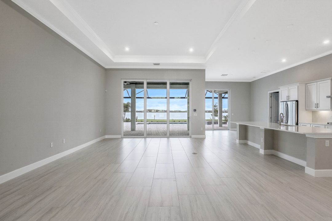 18645 WildBlue Blvd, Fort Myers, FL 33913