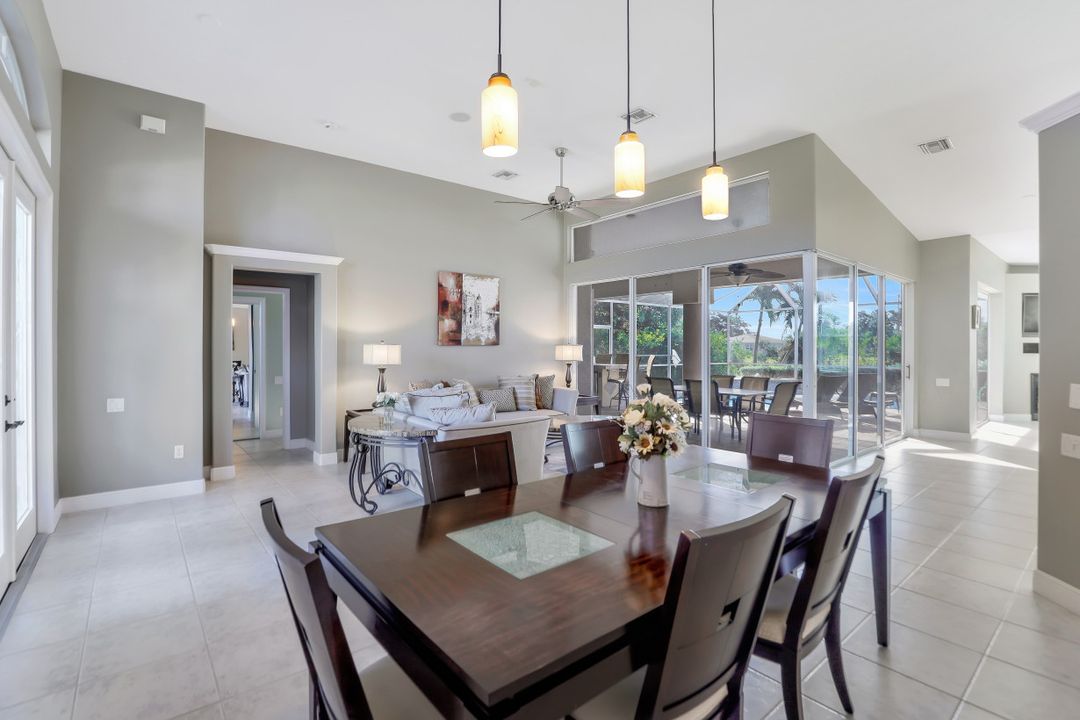 2314 SW 31st Ln, Cape Coral, FL 33914