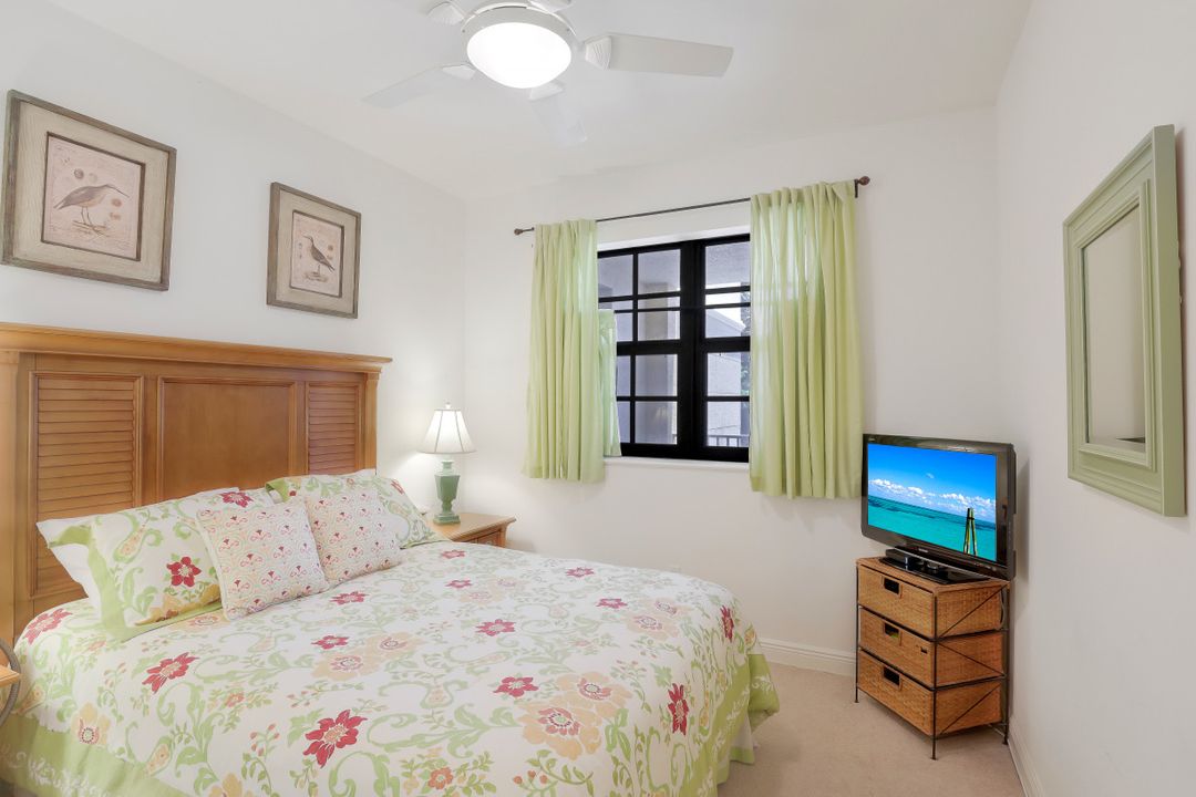 5706 Cape Harbour Dr #110, Cape Coral, FL 33914