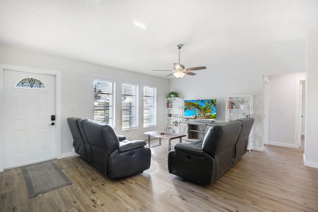 1303 SE 14th Terrace, Cape Coral, FL 33990