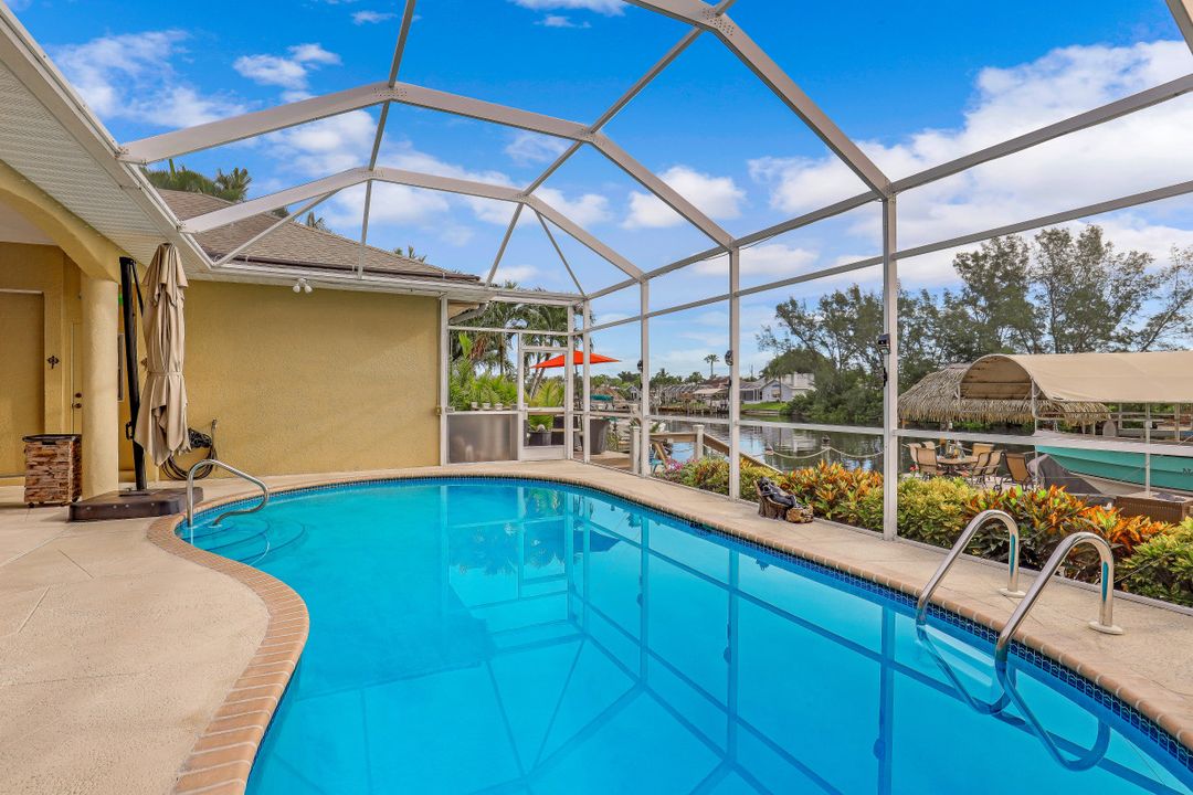 5315 SW 25th Pl, Cape Coral, FL 33914