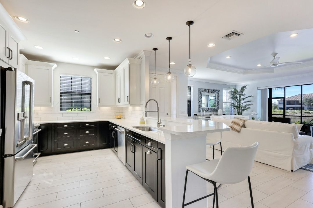 9678 Montelanico Loop  #101, Naples, FL 34119