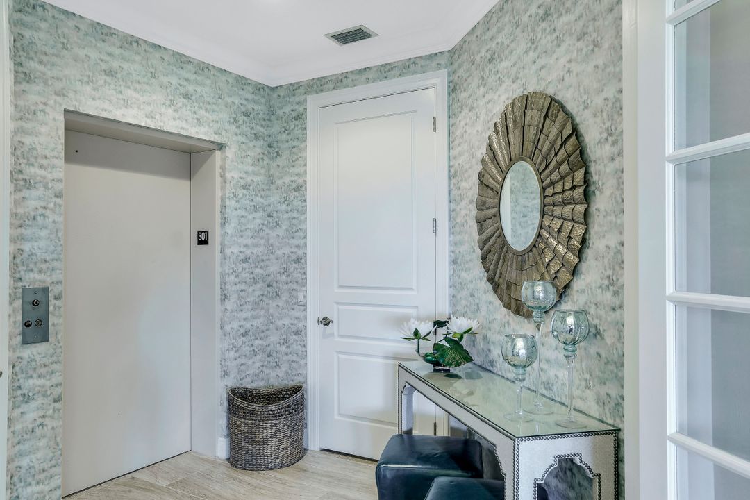 16444 Carrara Way #301, Naples, FL 34110