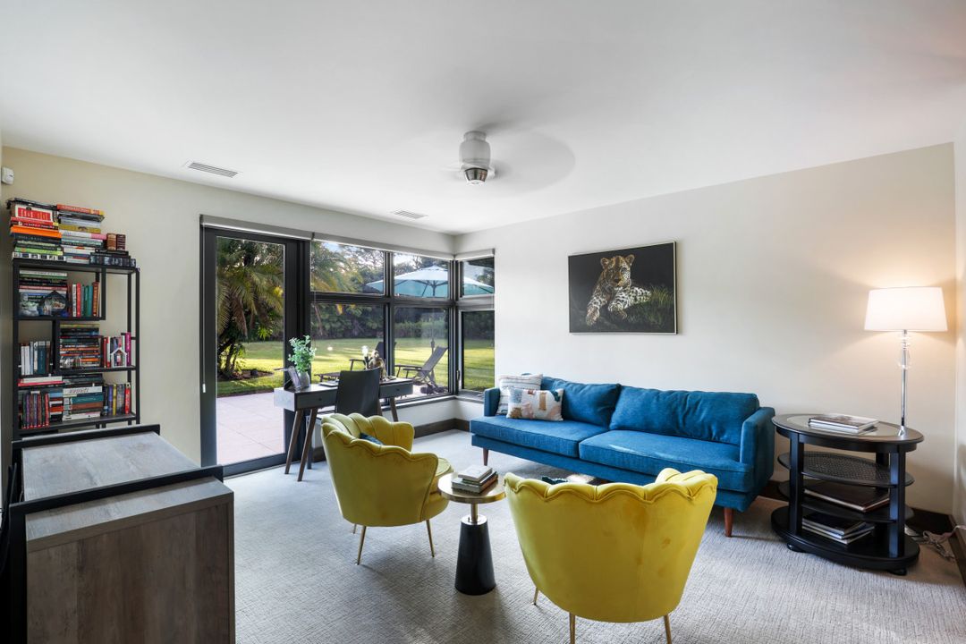 615 Carica Rd, Naples, FL 34108