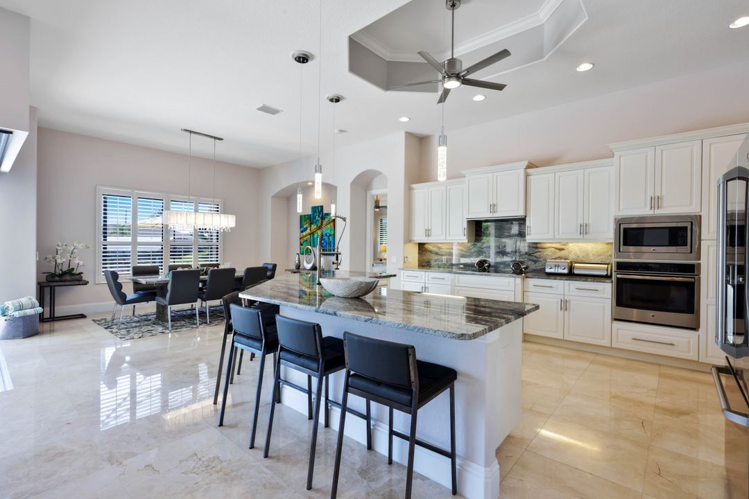 5334 SW 22nd Pl, Cape Coral, FL 33914