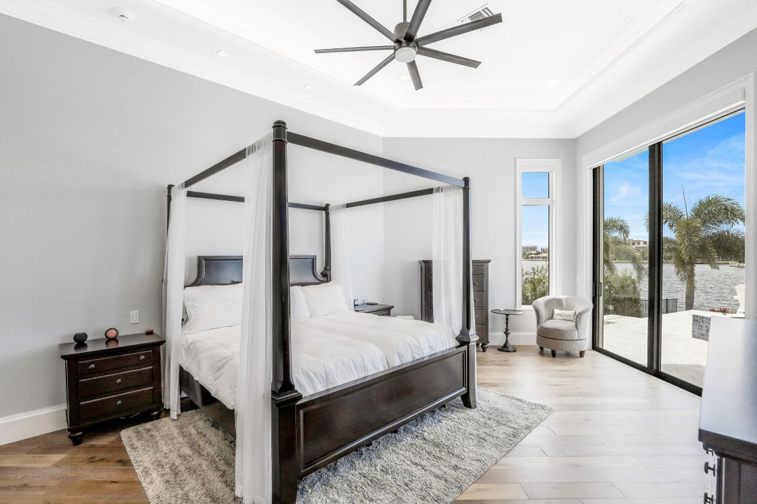 1001 Coronado Ct, Marco Island, FL 34145