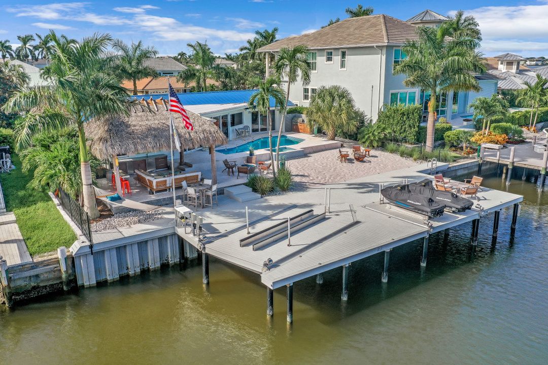 818 Perrine Ct, Marco Island, FL 34145