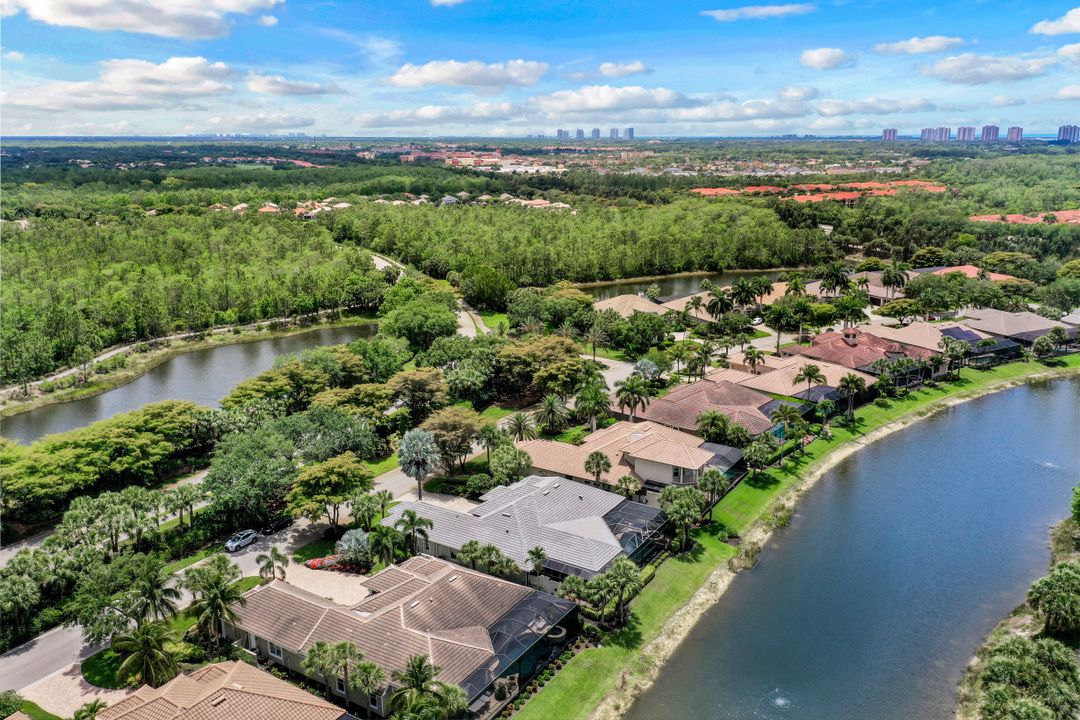 22270 Banyan Hideaway Dr, Bonita Springs, FL 34135