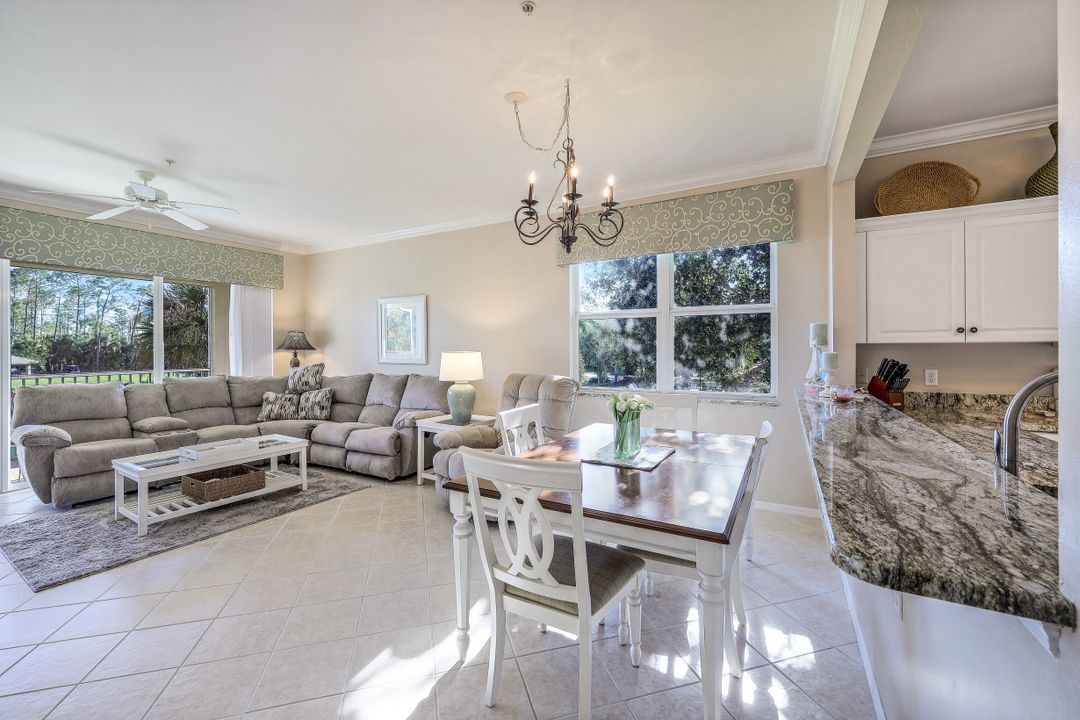 3993 Bishopwood Ct E #206, Naples, FL 34114