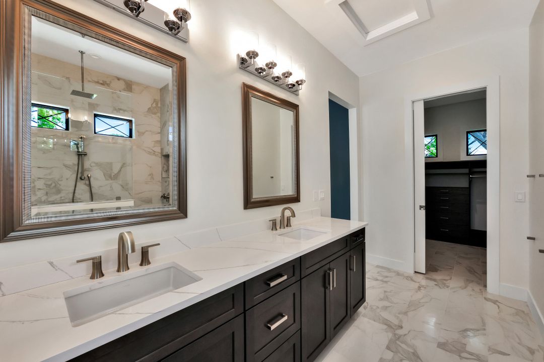 1385 Alcazar Ave, Fort Myers, FL 33901