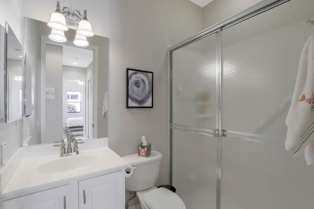 6251 Ashwood Ln, Naples, FL 34110