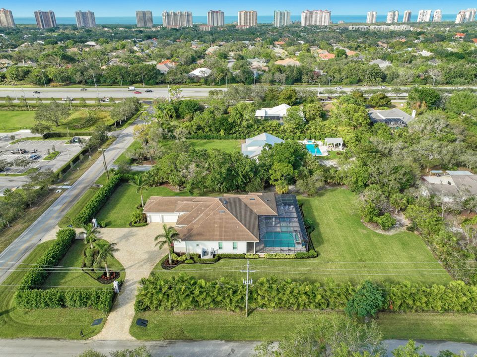 603 West St, Naples, FL 34108