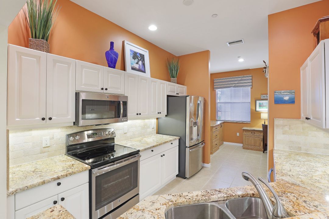 12613 Fox Ridge Dr #3202, Bonita Springs, FL 34135