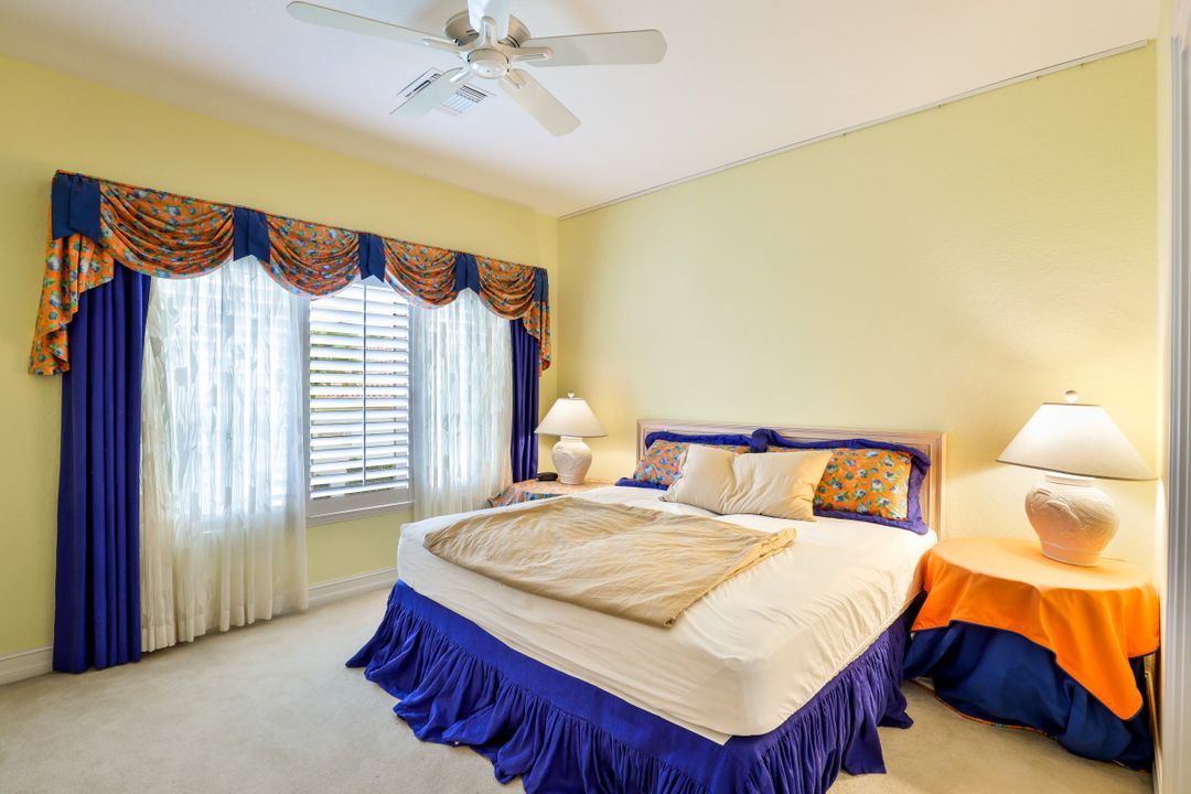 1064 Grand Isle Dr, Naples, FL 34108