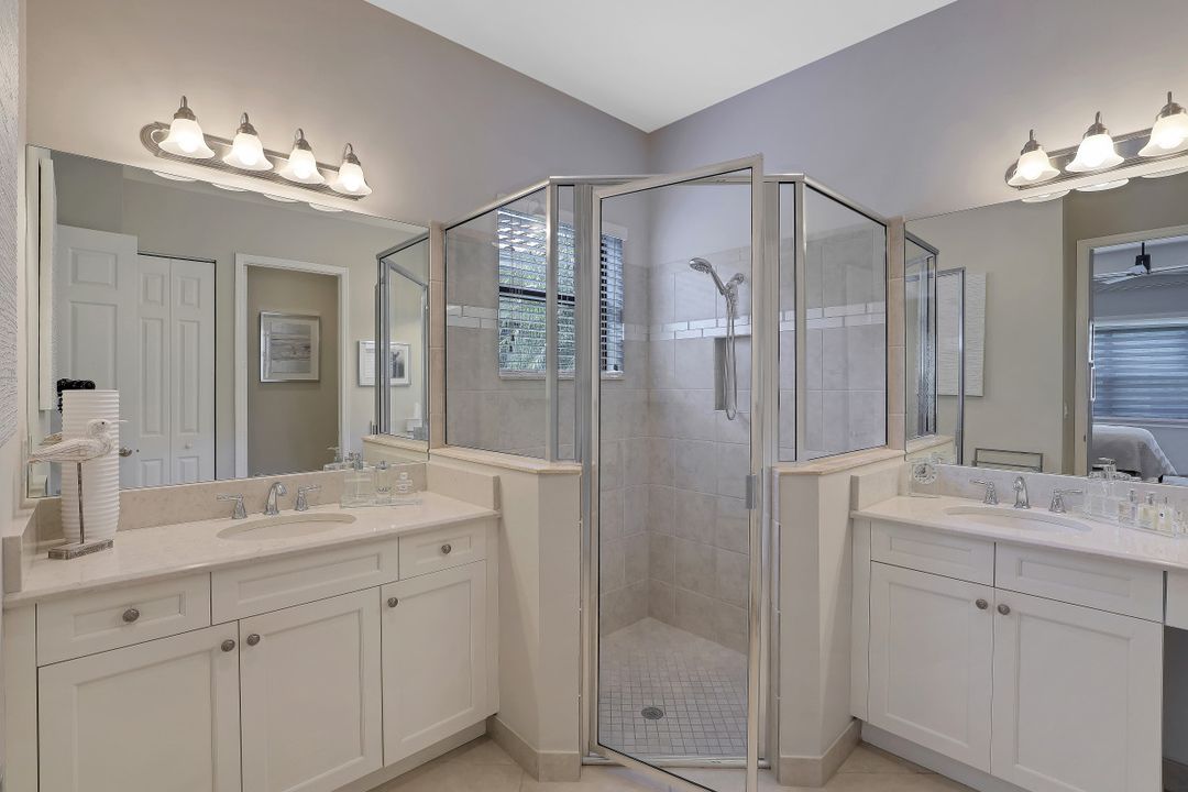 13486 Sumter Ln, Naples, FL 34109