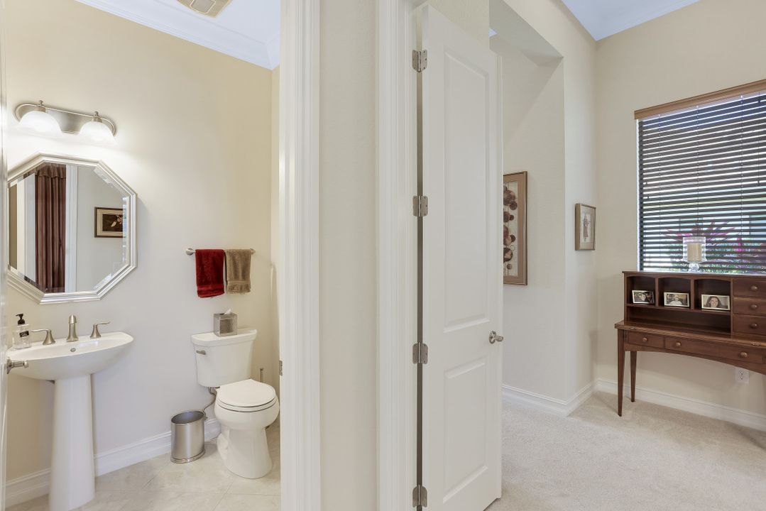 9225 Esplanade Blvd, Naples, FL 34119