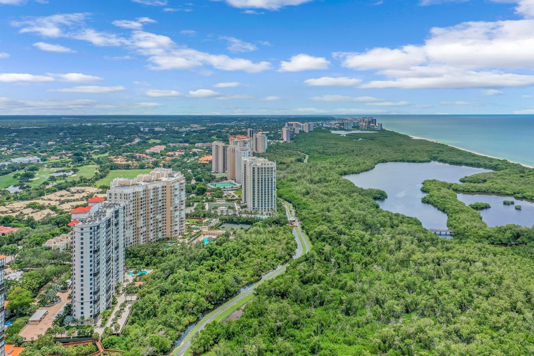 7225 Pelican Bay Blvd #605, Naples, FL 34108