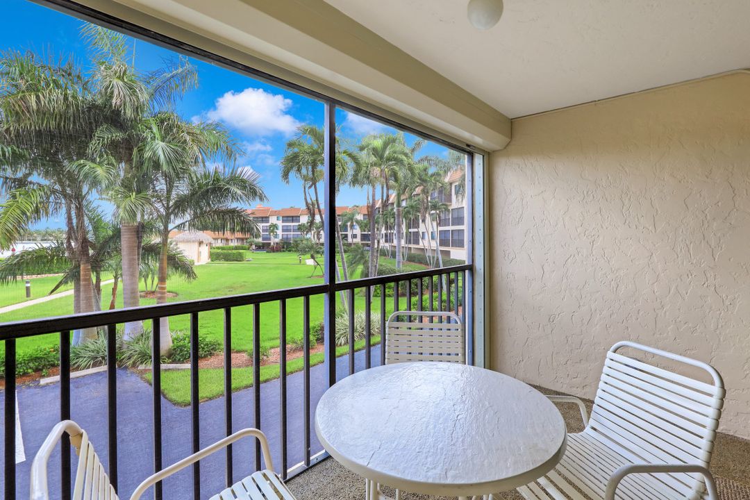 730 W Elkcam Cir #203, Marco Island, FL 34145