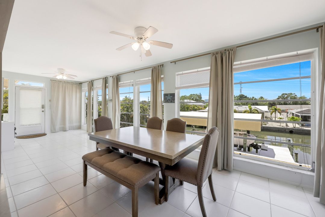 230 Donora Blvd, Fort Myers Beach, FL 33931