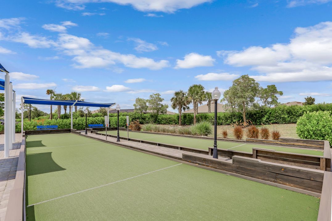 3101 Amadora Cir, Cape Coral, FL 33909