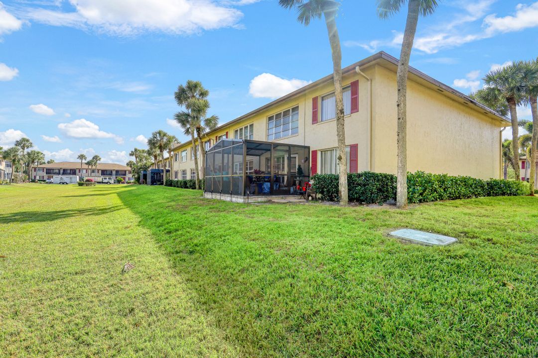 3631 Arctic Cir, Naples, FL 34112