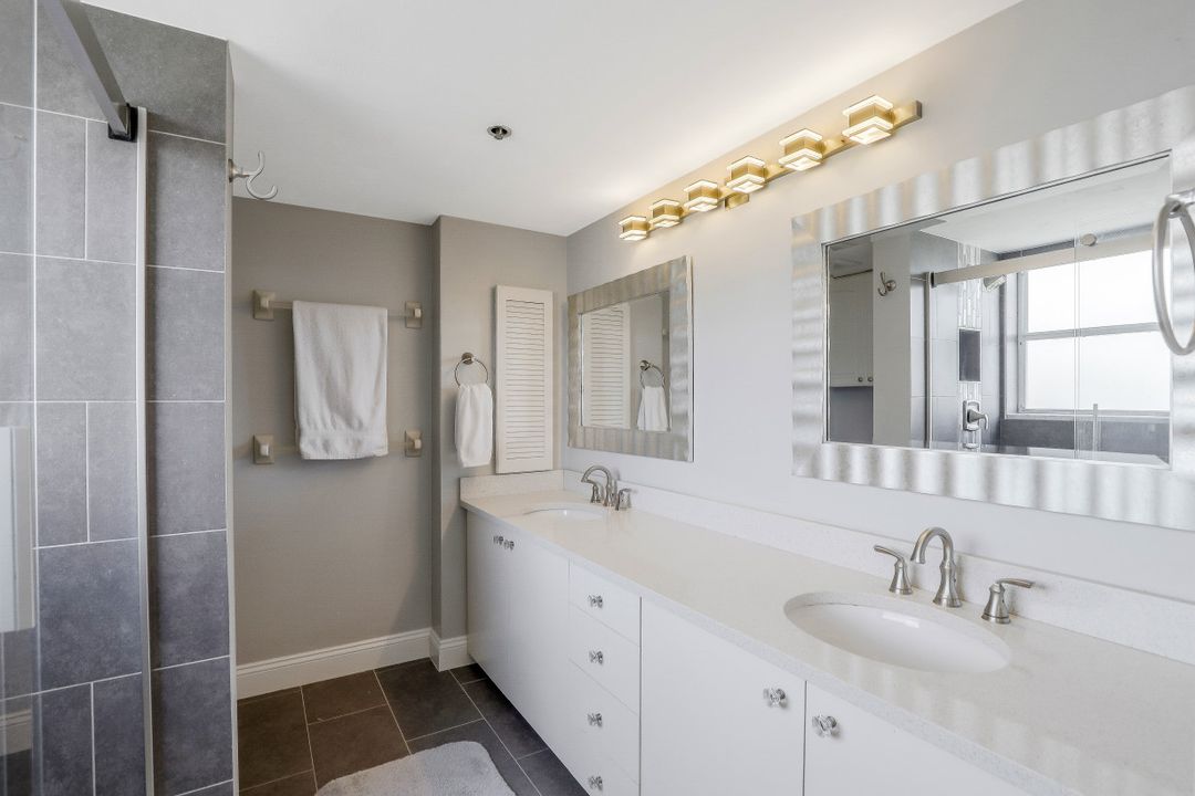 5501 Heron Point Dr #202, Naples, FL 34108