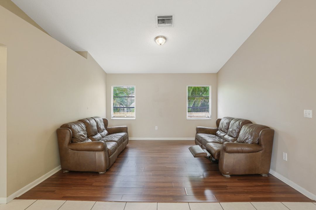 17384 Delaware Rd, Fort Myers, FL 33967