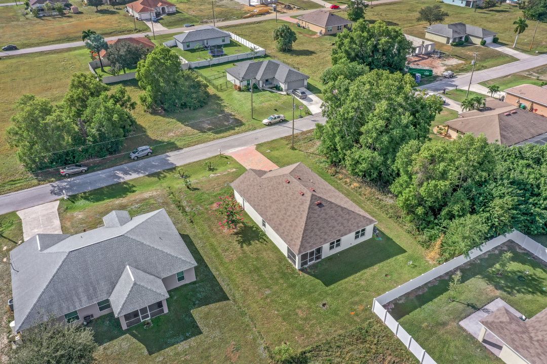 321 NW 11th St, Cape Coral, FL 33993