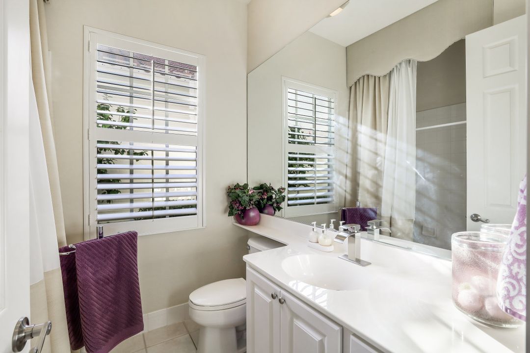 5104 Inagua Way, Naples, FL 34119