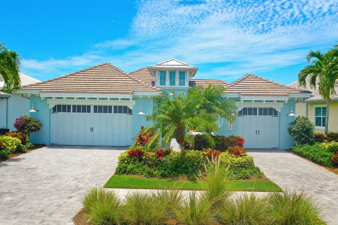 5026 Andros Dr, Naples, FL 34113